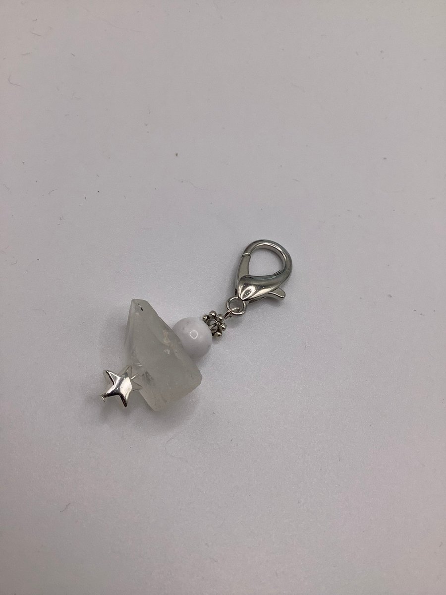 Healing clear quartz and howlite gemstone pet charm,amulet,collar charm