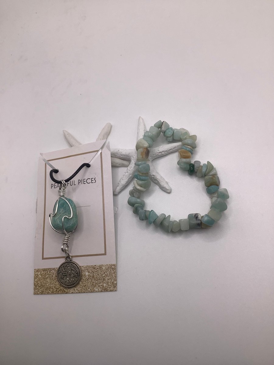 Amazonite healing gemstone necklace, pendant with matching Amazonite chip bracelet