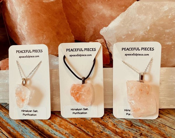 Himalayan Salt Protection Necklace Pendant, Natural Crystal Healing Jewelry, Energy Balancing Gift for Wellness & Spirituality
